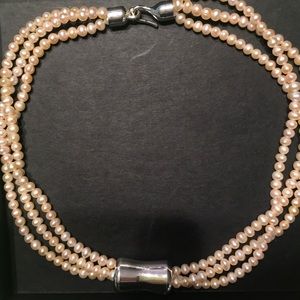 Faux pink pearl three strand chocker.